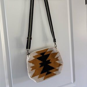 Cream, Camel & Black Aztec Adjustable Strap Crossbody Purse. Never been used.